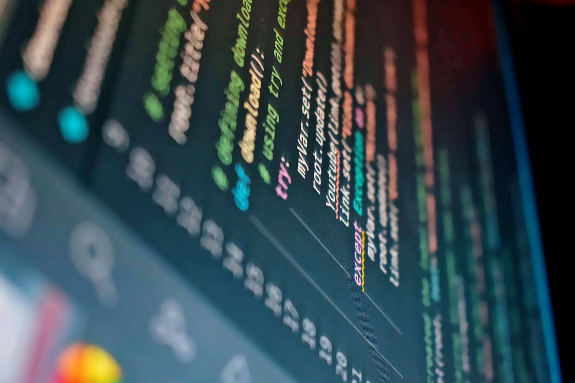 Case Study: Scaling a Next.js site to 10K+ daily users with minimal ops